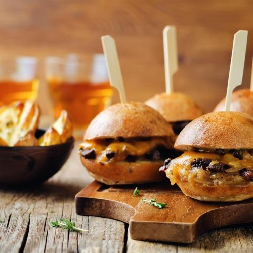 Slider selection made with the HIS Merry Christmas Gift Hamper